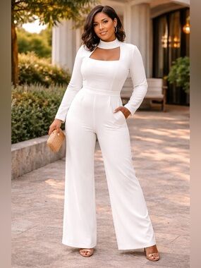 Pantsuit, white, square neckline with a high choker style collar. L, SHEIN, EUC